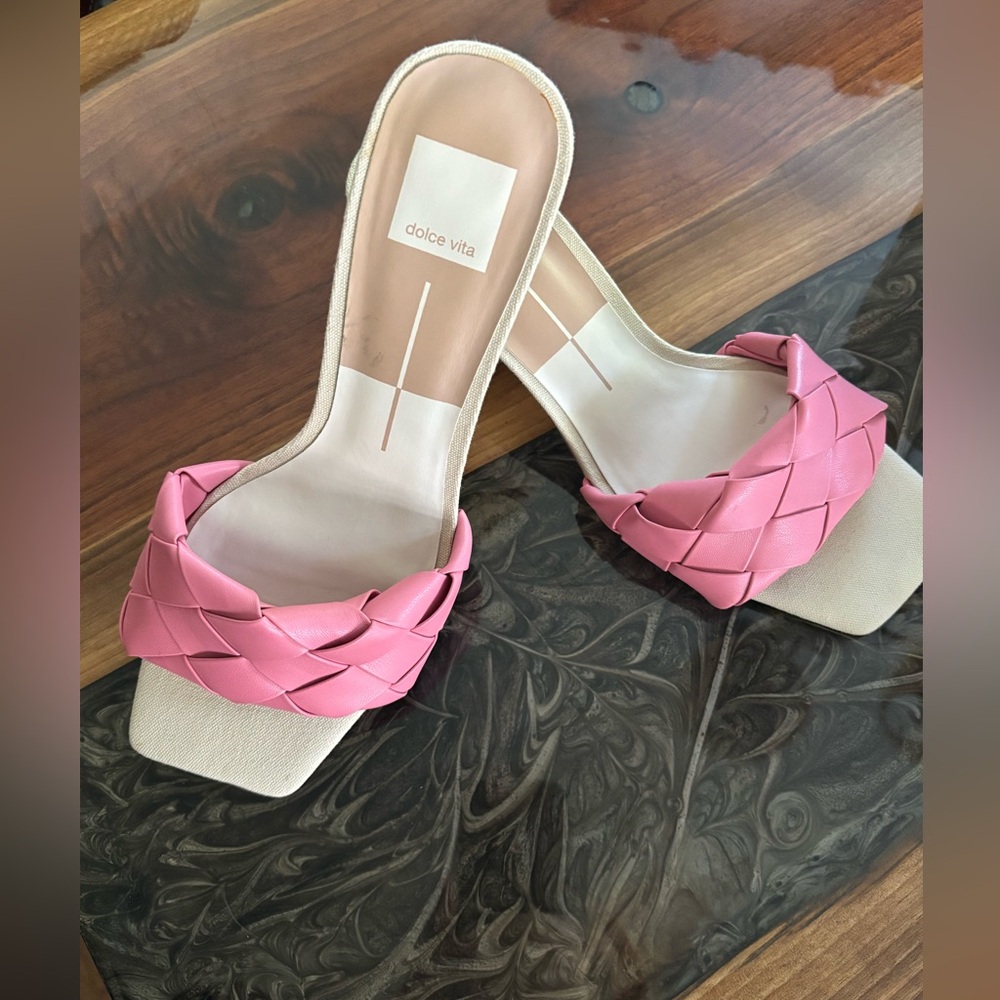 Dolca Vita pink woven heeled sandal wooden heel approx size 10